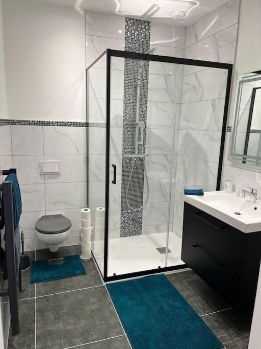 Le 102 De La Gare: Appartement Neuf Et Climatise Châlons-en-Champagne Extérieur photo